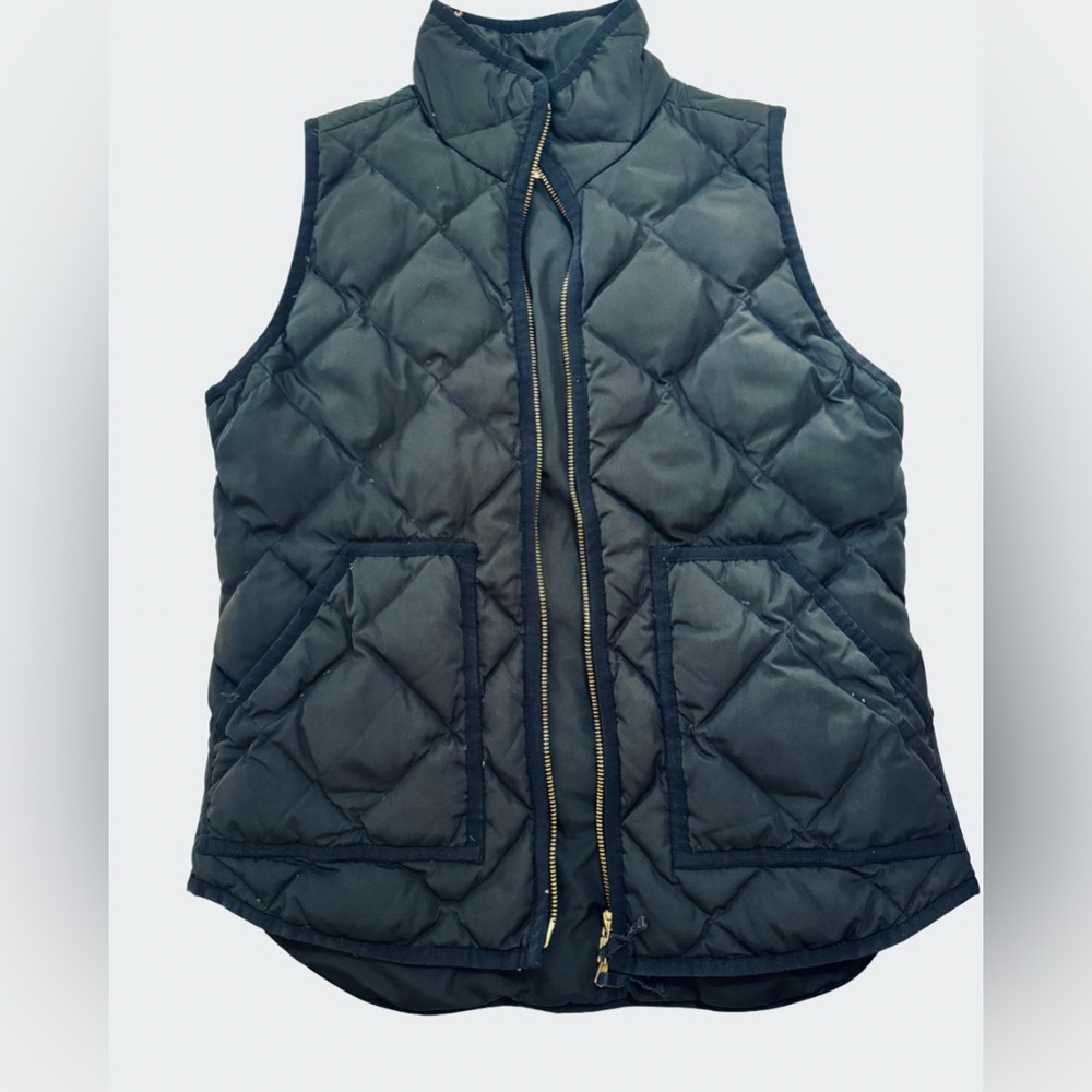 J. Crew Quilted Black Vest - size XS